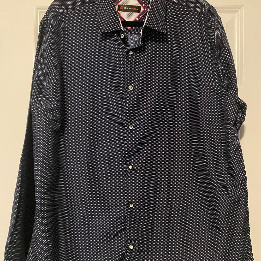 Men’s XL Alpine Swiss button down dress shirt; blue dot pattern; never worn.